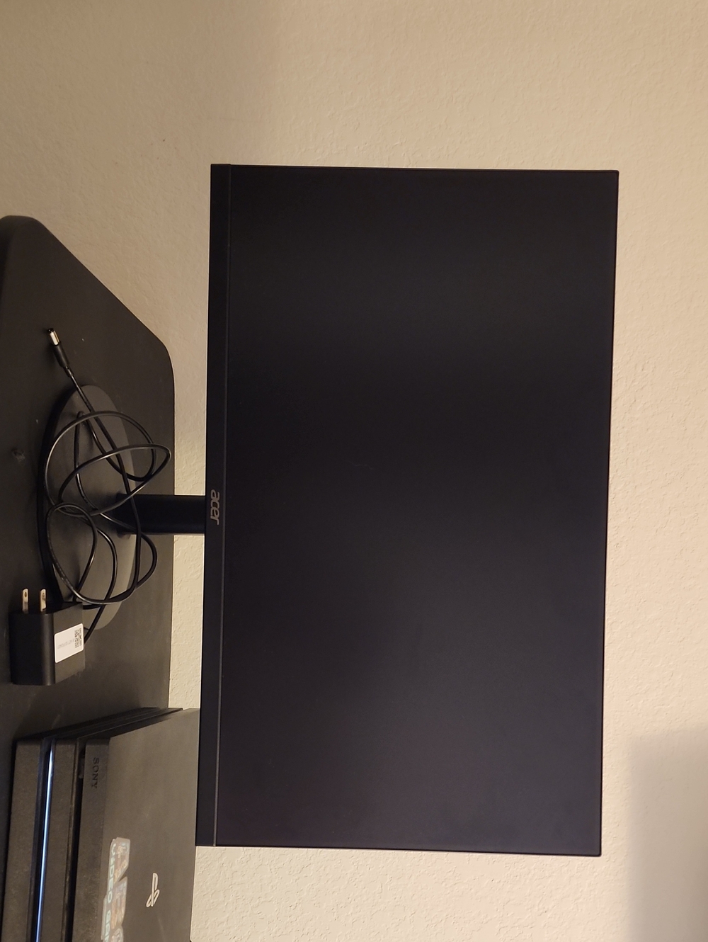 Acer Black LED Computer Monitor with Round Base